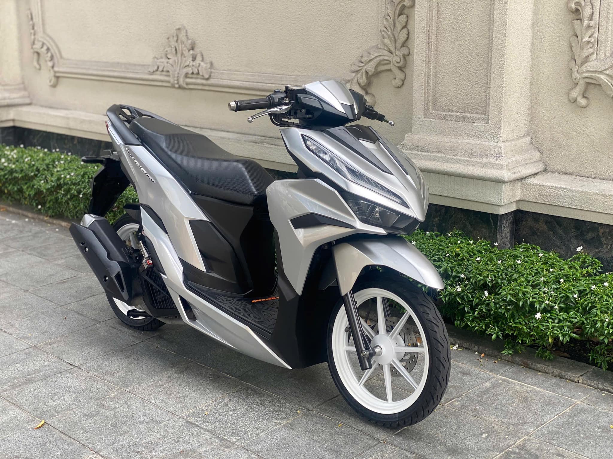 vario-125-hay-ab-125-2025-moi