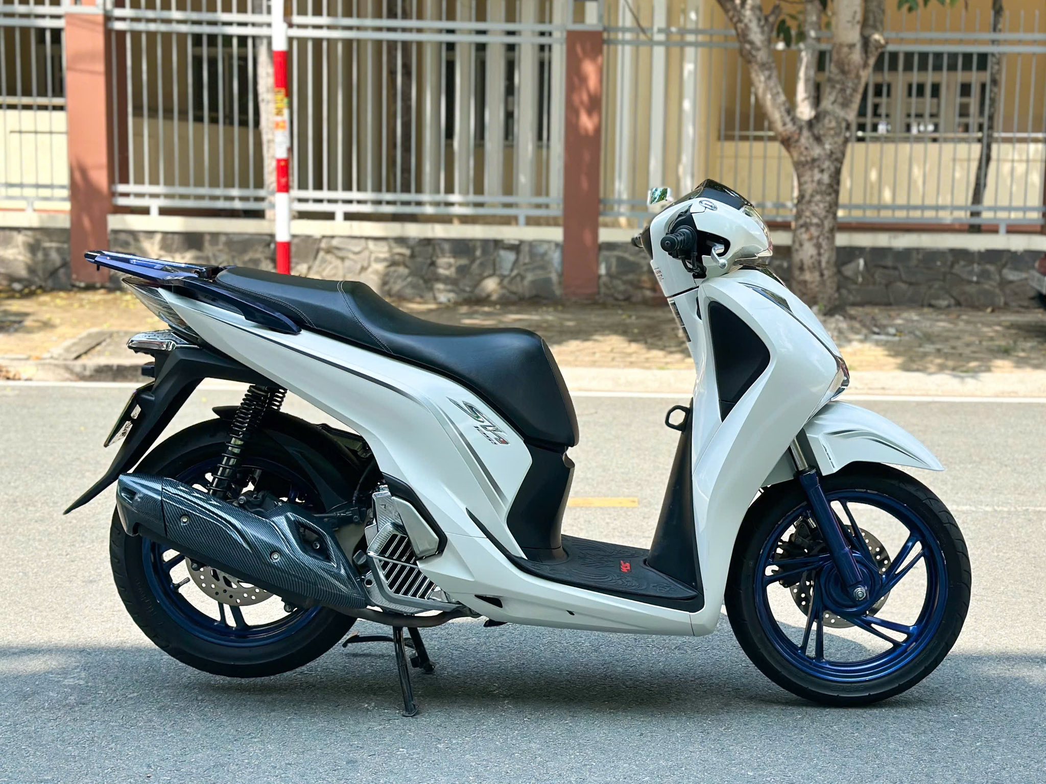 mua-xe-sh-125i-tra-gop-de-dang