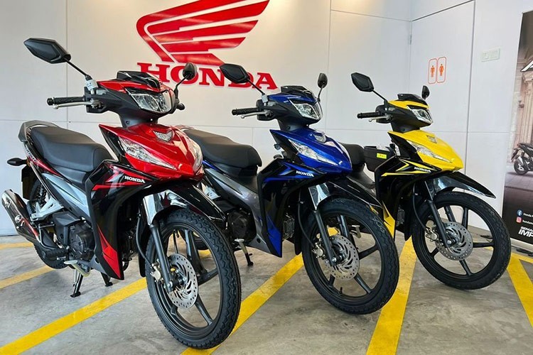 so-sanh-honda-dash-125-2025-voi-cac-mau-xe-so-nhap-khau-khac.jpg