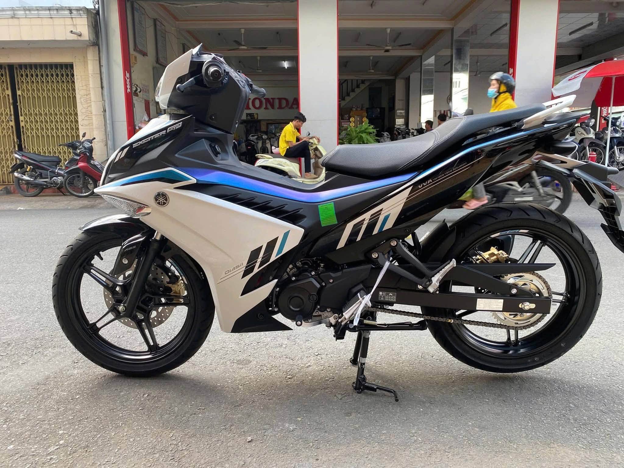 Trả góp Exciter 155 VVA TCS mỗi tháng bao nhiêu?