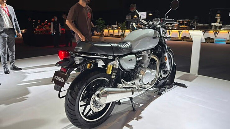 Honda-CB500-gia-bao-nhiêu-va-khi-nao-ban-?