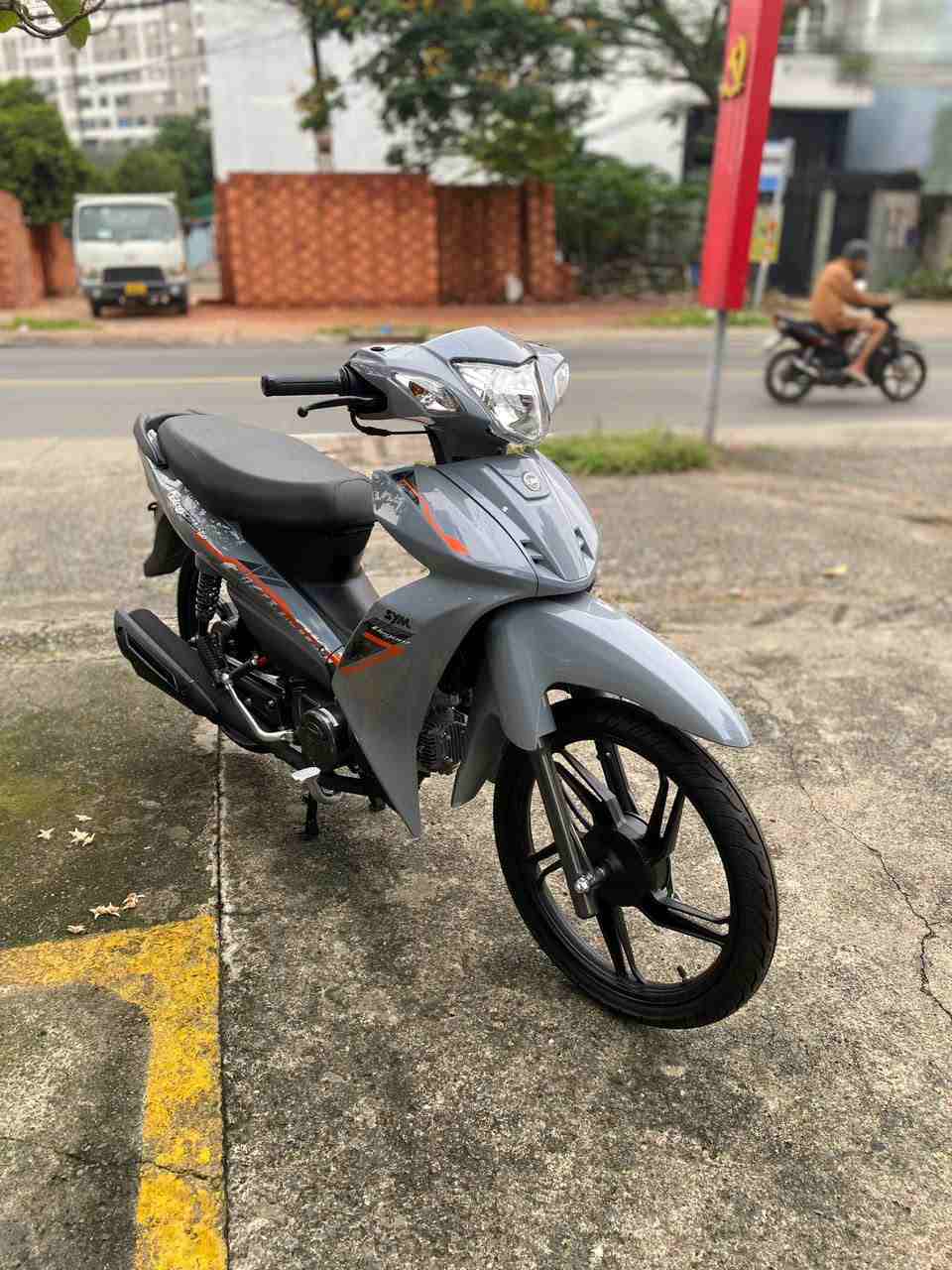 SYM-Elegant-50-co-gi-phu-hop-voi-hoc-sinh-sinh-viên-?
